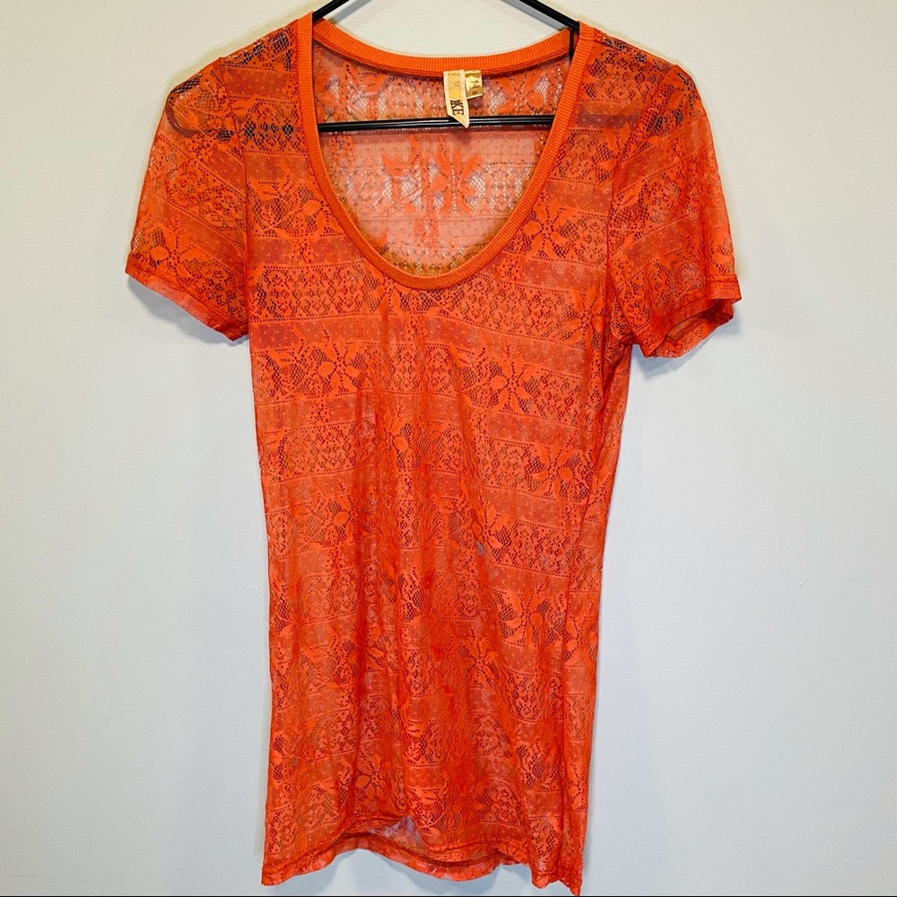 BKE buckle peach orange lace short sleeve t shirt size medium!